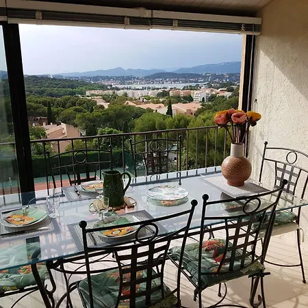 Avec Loggia Dans Avec Piscines, Parking Prive 아파트